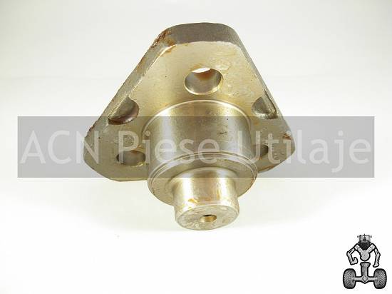 Pivot pentru tractor Massey Ferguson MF 7495