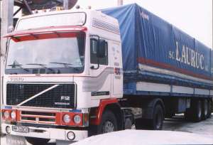 CAMION VOLVO F 12