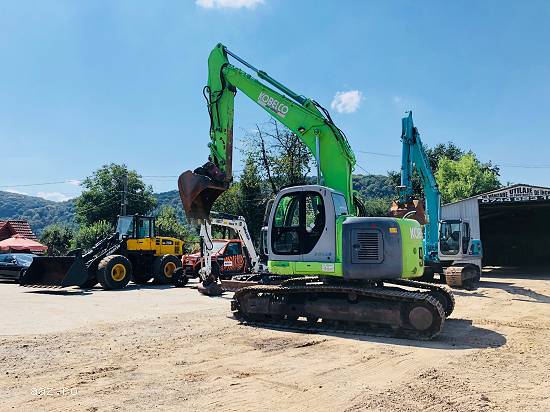 Excavator pe senile Kobelco 235SR