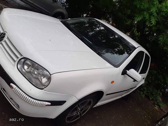 Vând Golf 4