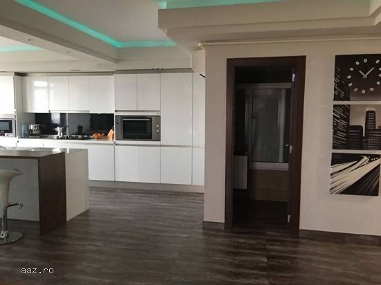 3 Decomandate de lux Ciuperca,   800 euro...