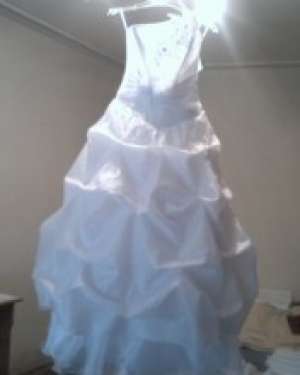 Vand rochie de mireasa