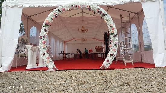 Corturi de închiriere. Aranjamente florale *****