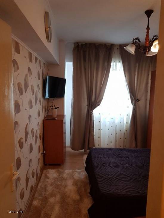 2 Decomandate Calea Bucuresti  - Elvila,   120 Lei/ noapte...