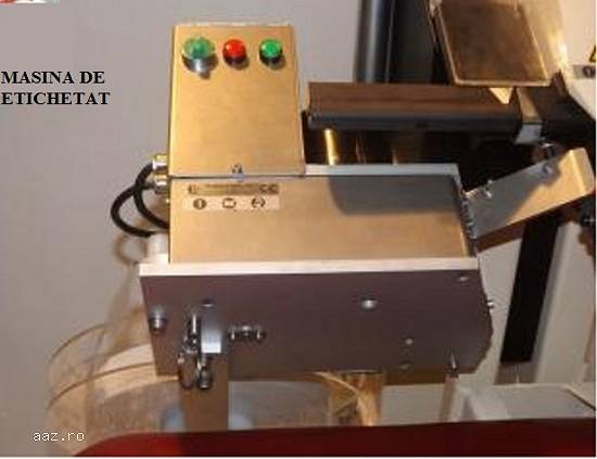 SISTEM SEMI AUTOMAT DE AMBALARE SI ETICHETARE A CASEROLELOR CU FRUCTE SI LEGUME