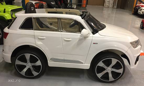 Masinuta Cu Telecomanda Audi Q7 Pentru Copii NOU 2018