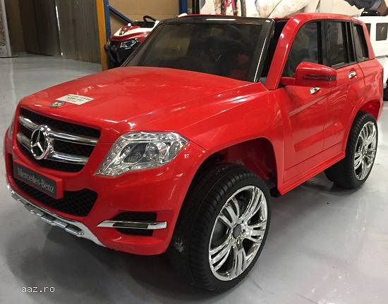 Masinuta Cu Telecomanda Mercedes GLK300 Pentru Copii New 2018