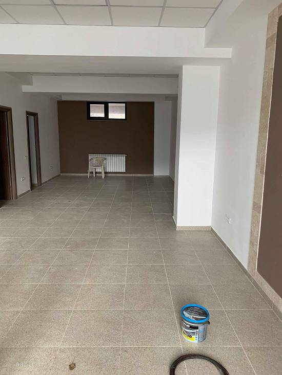 Km 4-5 - Spatiu comercial - 73 mp - 69.000 euro