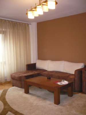 Inchiriere apartament 3 camere Calea Calarasilor
