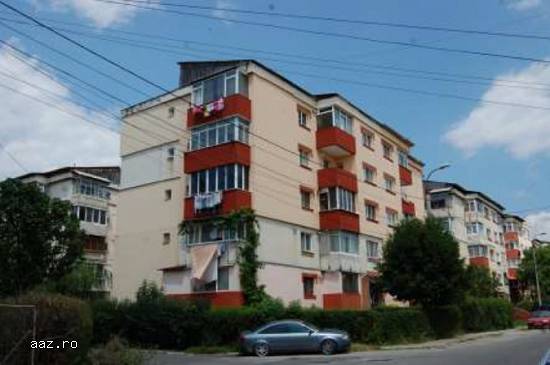 Apartament 3 camere,   67.71 mp,   Campulung,   Arges