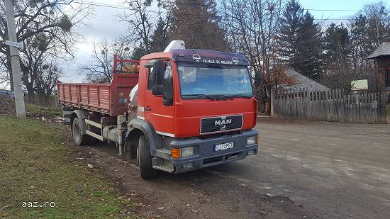 Transport cu Camion cu macara . 15tone.7,      5 tone încarcatura 2,      40 latime 4,      80 lung