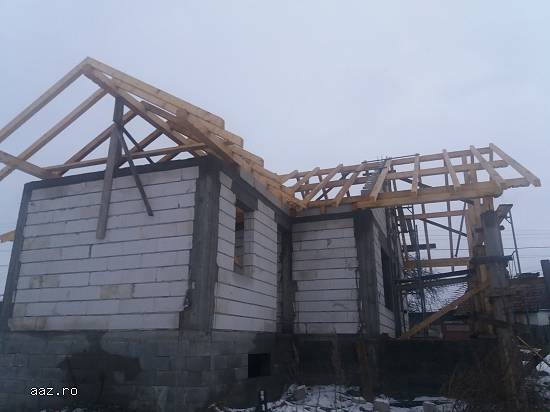 Constructii case din lemn