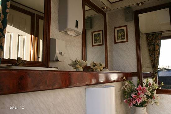 Inchiriere toaleta de lux / vip pentru evenimente