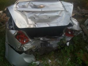 vand chevrole lacetti avariat