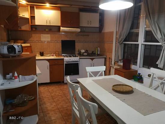 Vila universitate 320 mp construiți 230 util