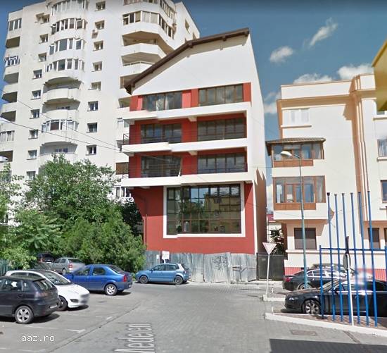 Apartament 3 camere,   str. Medeleni,   Bucuresti
