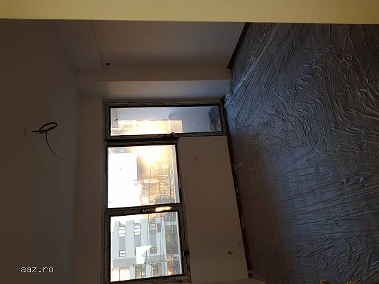 2 Decomandate Calea Severinului,   65000 euro...