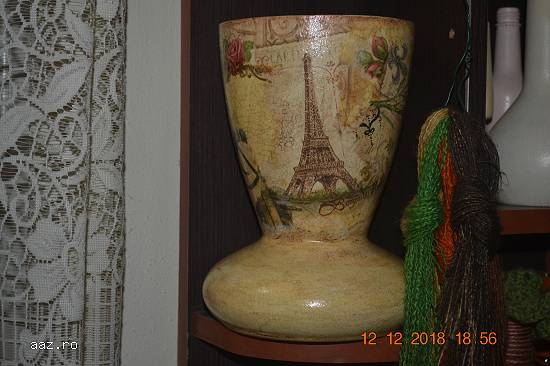 Vaza decorata handmade - sticla germana