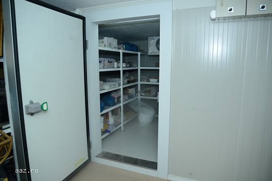 Camere frigorifice si rafturi frigorifice,   produse la comanda.