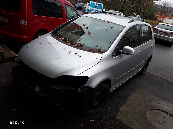 Lichidator judiciar,   vand autoturism VOLKSWAGEN GOLF PLUS