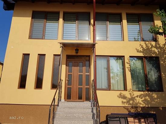 Executam lucrari de amenajari interioare,   termopane si rulouri aluminiu