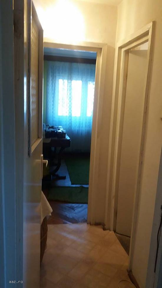 De vanzare ap.2 camere decomandate