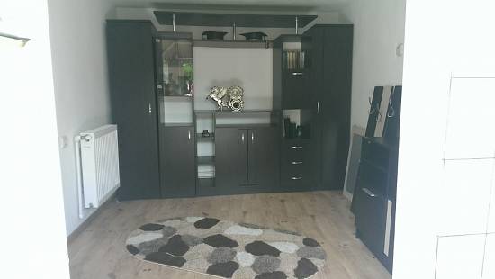 Vand casă/schimb cu apartament,   Negociabil