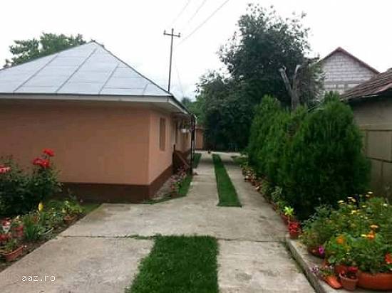 Vand casă/schimb cu apartament,   Negociabil