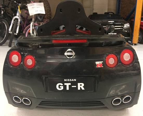 Masina electrica Nissan GTR R35 pentru copii Nou 2019