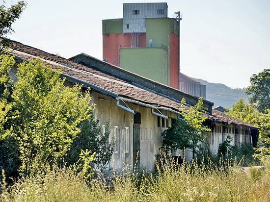 Hala de închiriat Mintia - Hunedoara