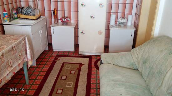 Vând apartament