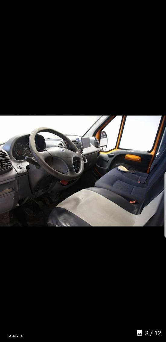 Vand Fiat Ducato platforma din an 2004,  motor 2300cm