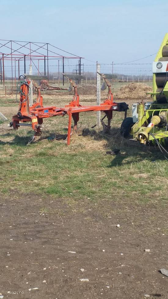 Vand plug Kuhn Master 120 si disc agricol.