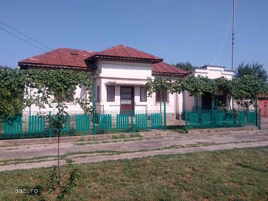 Casa la tara,   50 km distanta de Bucuresti