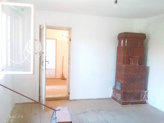 Casa la tara,   50 km distanta de Bucuresti