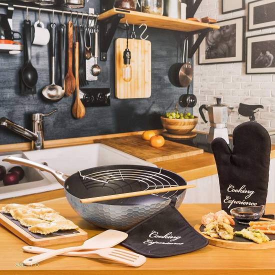 Set bucatarie cu un desing modern,   Cucine del Mundo Kasanova Italia,   8 produse