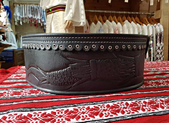 brau traditional serpar din piele