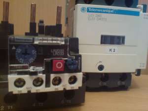Contactor TELEMECANIQUE 60 A.