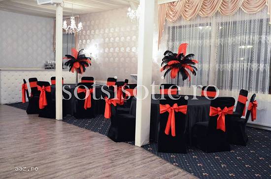 huse scaun catifea neagra