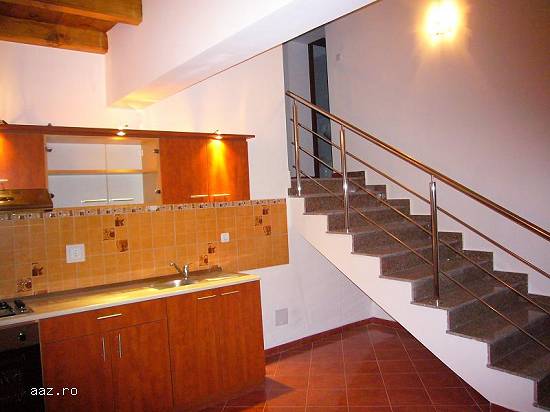 Apartamente în Strada Brestei și Case în Zona Selgros de vânzare