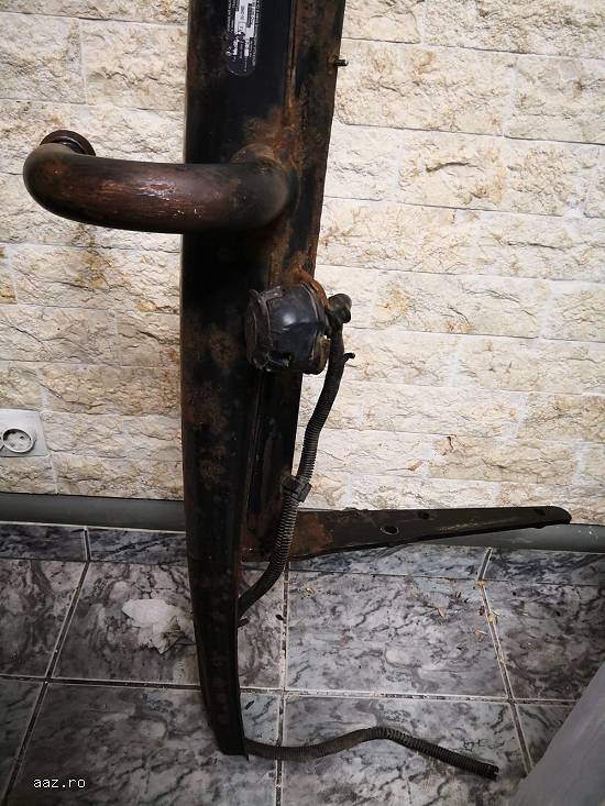 Vand Carlig de Remorcare VW Volkswagen T5 complet,    Original.