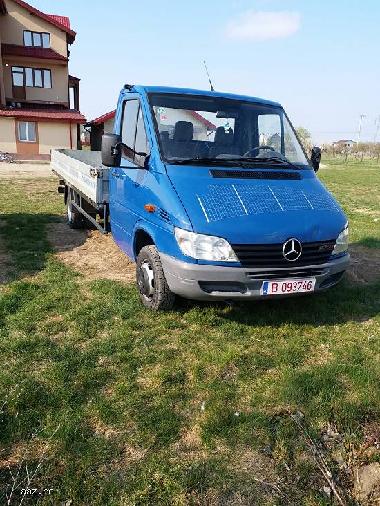 Vand Mercedes Sprinter platforma cu lungimea de 4,  60m.