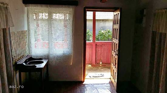 Casa de vanzare