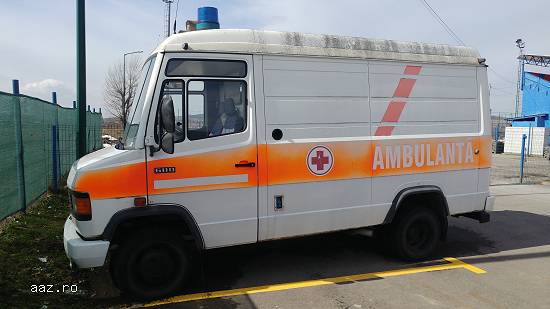 Lichidator judiciar vand ambulanta Mercedes