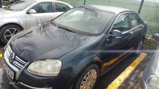 Lichidator judiciar vand Autoturism VW JETTA (albastru)