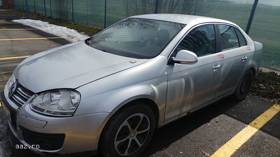 Lichidator judiciar vand Autoturism VW JETTA (gri)
