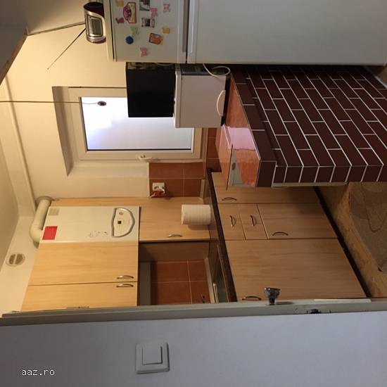 Vand sau schimb apartament