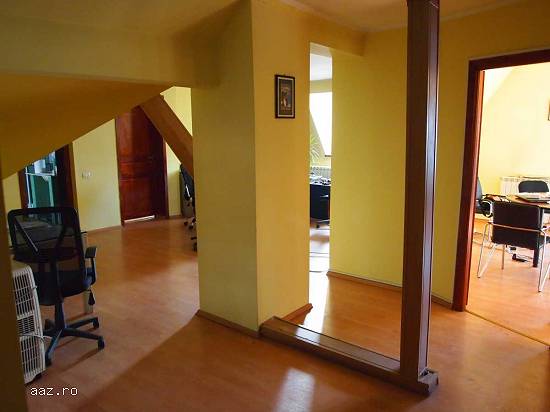 Proprietate imobiliara - Teren si Vila