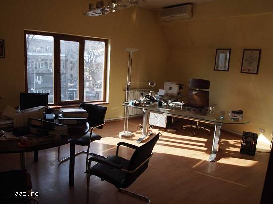 Proprietate imobiliara - Teren si Vila