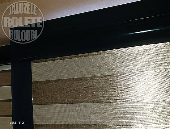 Rolete de tip zebra cu caseta si ghidaj din aluminiu.